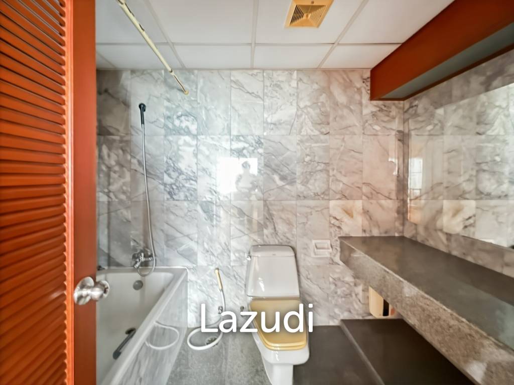 picture 455 sqm Penthouses with Sea View on 34–35th floor in Cha-Am Grand Condotel - 52/53