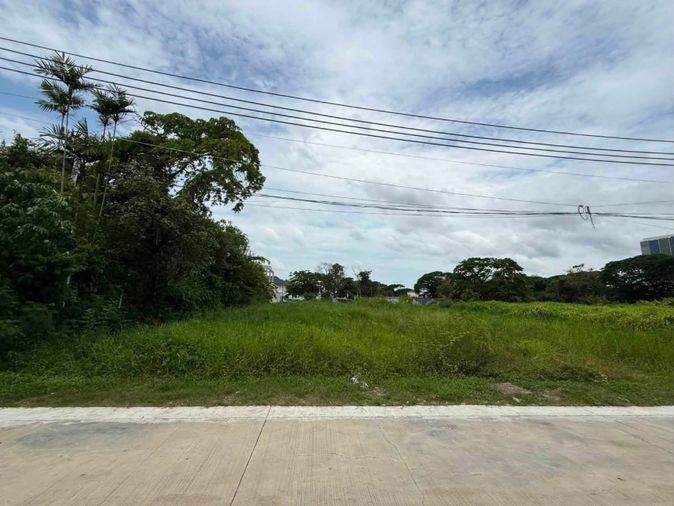 ขายที่ดิน 100 ตร.ว. เขตสวนหลวง