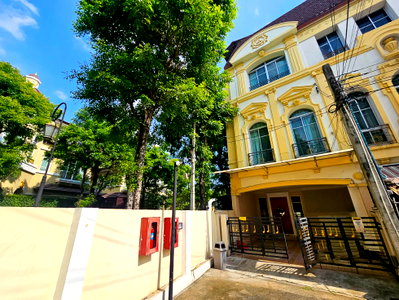 Townhouses for rent Bangkok : Code: 26KJ4041  for rent Baan Klang Krung Grande Vienna Rama 3 🔥🔥 Line ID: @kjcondo (with @)🔥🔥