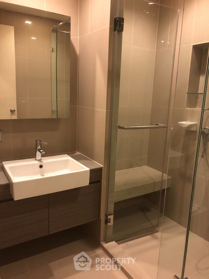 picture Well-Priced 1-BR 48 Sqm, Quinn Condo Ratchada 17 Near MRT Sutthisan (ID 3152236) - 13/13
