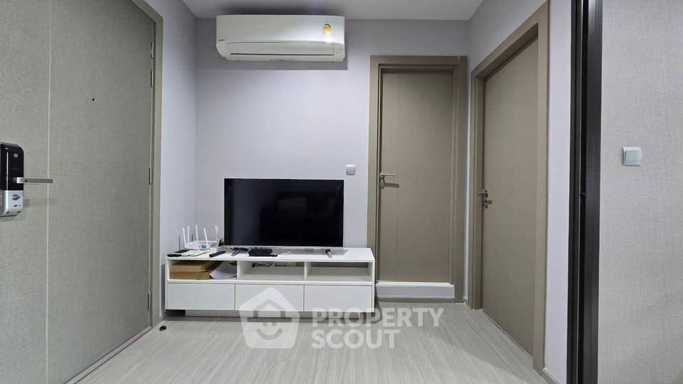 รูป คอนโด 1 ห้องนอน ชั้น 18 ขนาด 32 ตร.ม. ที่ Life Asoke - Rama 9 ใกล้ MRT พระราม 9 300 ม. (ID 3150366) - รูปที่ 3/10
