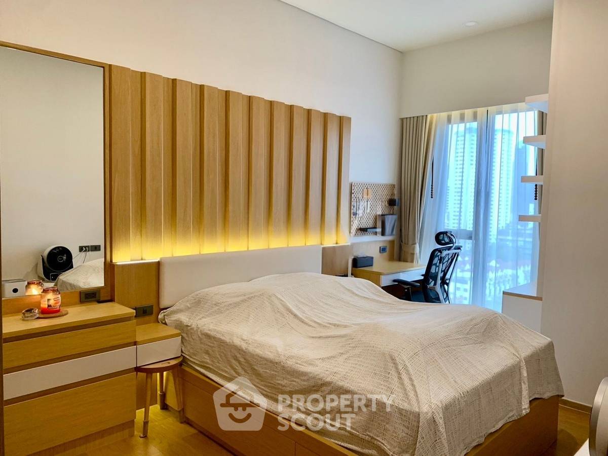 picture Well-Located 1-BR Condo at Siamese Exclusive Sukhumvit 31 Near MRT Sukhumvit (ID 2988560) - 1/13