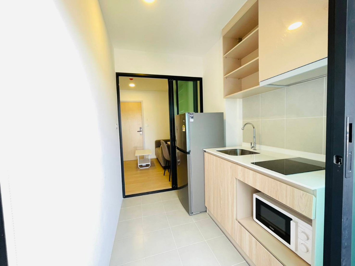 picture For Rent : Chewathai Hallmark Ekkamai - Ramintra (Brand new room) - 14/34
