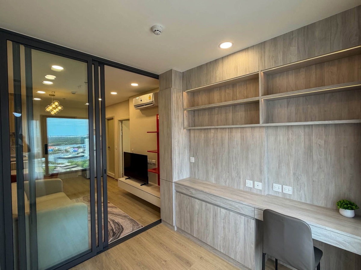 picture ✨🏙️ FOR RENT | Life Rama 4 – Asoke | Rare 1 Bedroom Plus with Private Home Office | Luxury High-Floor Unit with Panoramic Chao Phraya River View - 3/8