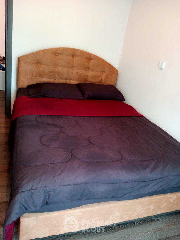 picture High-Floor 1-BR Condo At The Base Park East Sukhumvit 77, Near BTS On Nut (ID 2146083) - 7/10