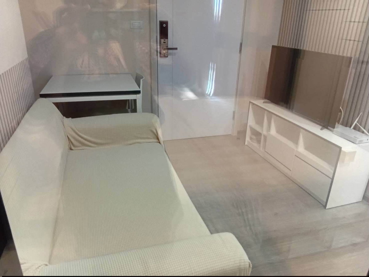 picture The Base Phetkasem for rent ✨ Fully furnished - 3/9