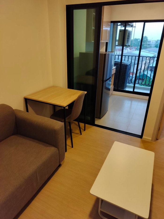 picture For Rent : Chewathai Hallmark Ekkamai - Ramintra (Brand new room) - 3/34