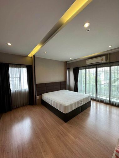 4-bed house for rent, 280 sqm, 80 sq wah, The Plam Pattanakarn