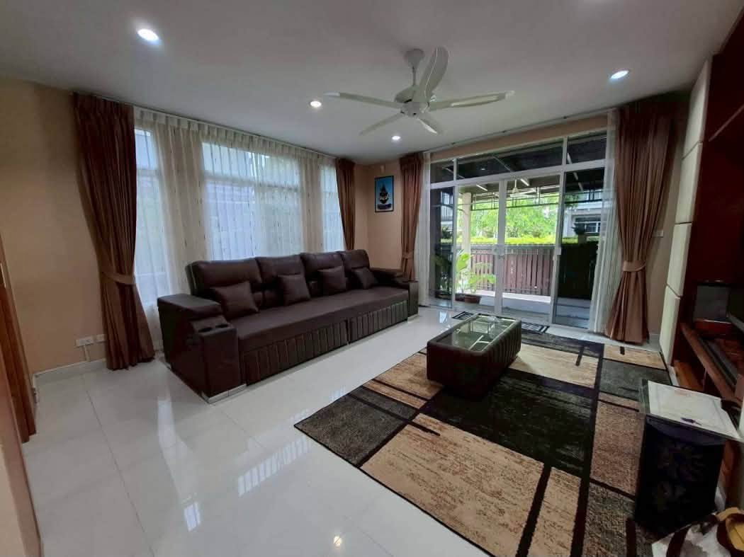 picture Passorn Prestige Pattanakarn 38 | 3 Bedrooms | 210 Sq.m. | Solar Cell House - 6/12