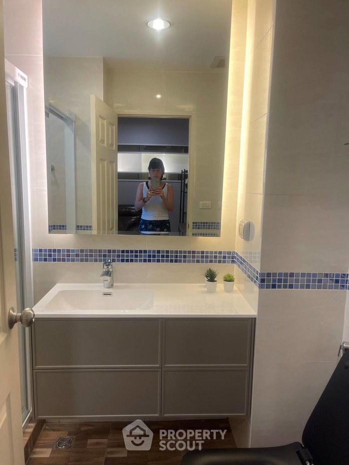 picture 24th-Floor 1-BR Condo At Life @ Sukhumvit 65 near BTS Phra Khanong 📍 (ID 3153428) - 6/8