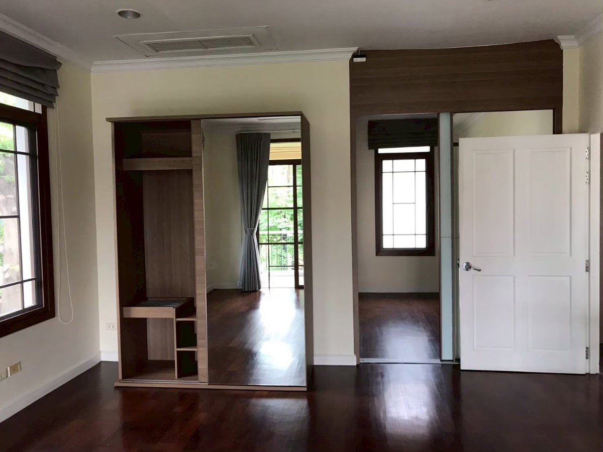 รูป Narasiri พัฒนาการ บ้านเดี่ยวหรู 4 ห้องนอน 350 ตร.ม. พร้อมเข้าอยู่ - รูปที่ 20/20