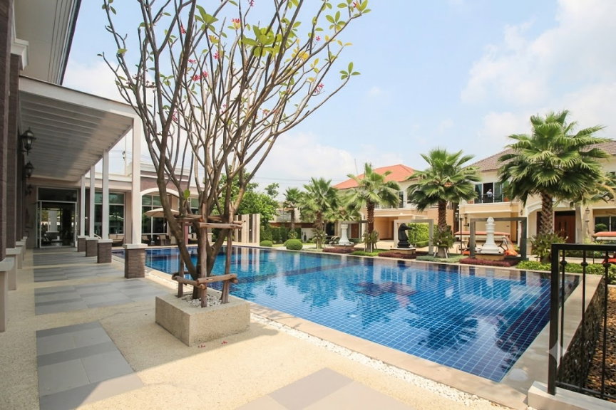 รูป ปล่อยเช่า Grand Bangkok Boulevard สาทร–กัลปพฤกษ์ บ้านเดี่ยวหรู 5 ห้องนอน Pet Friendly พร้อมเข้าอยู่ - รูปที่ 2/21