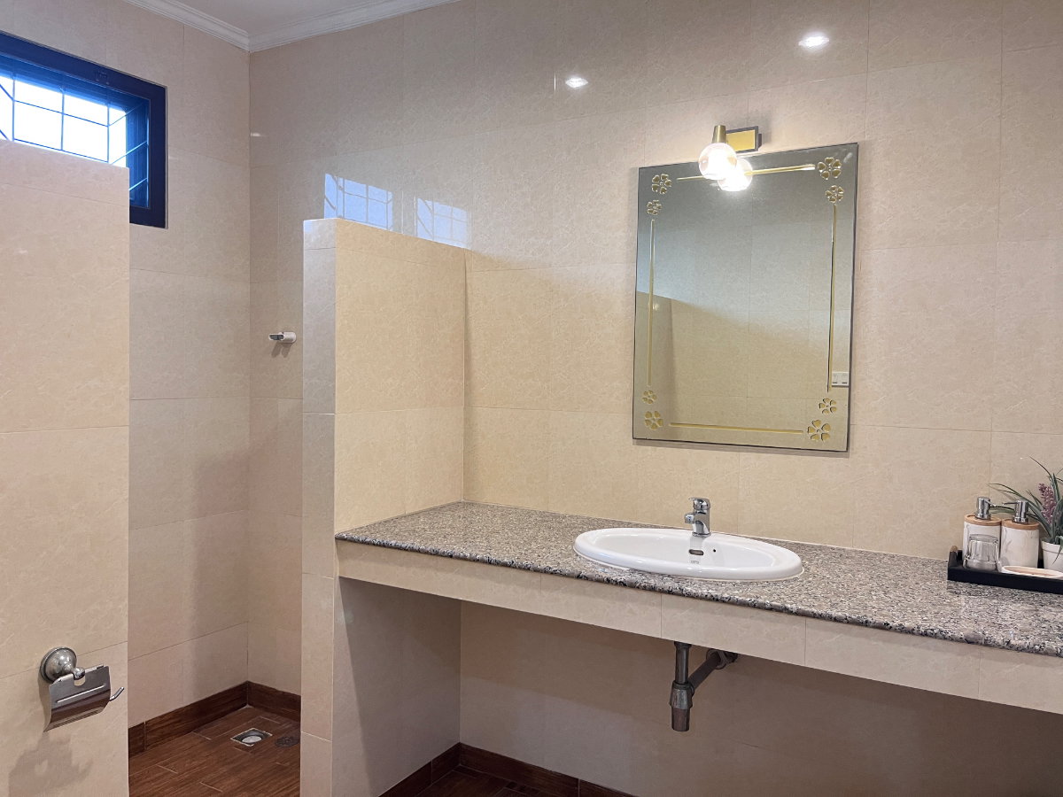 picture oneonetwo ressidane 2 bedrooms, 2 bathrooms, fully equipped kitchen. - 6/12
