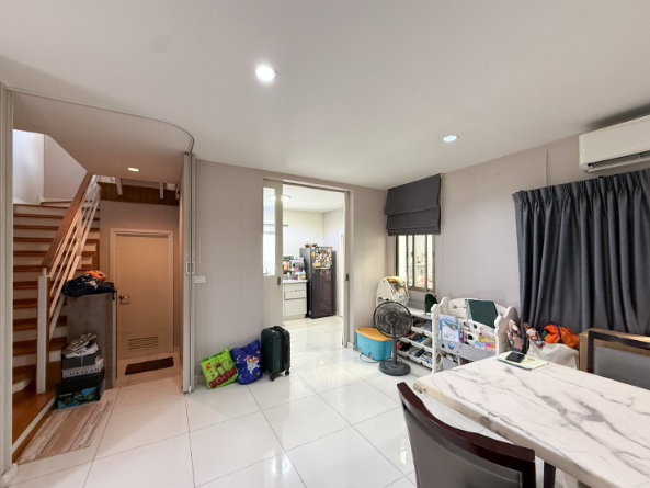 รูป ขายด่วน✨🏡เดอะแพลนท์ เอสทีค พัฒนาการ 38 | หลังมุม พิเศษ ราคาดีที่สุด 9.3 ล้าน - รูปที่ 5/13