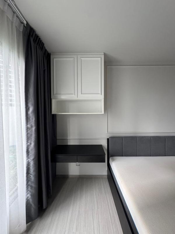 picture Life  Asoke Rama 9  for rent  1 bedroom - 9/11