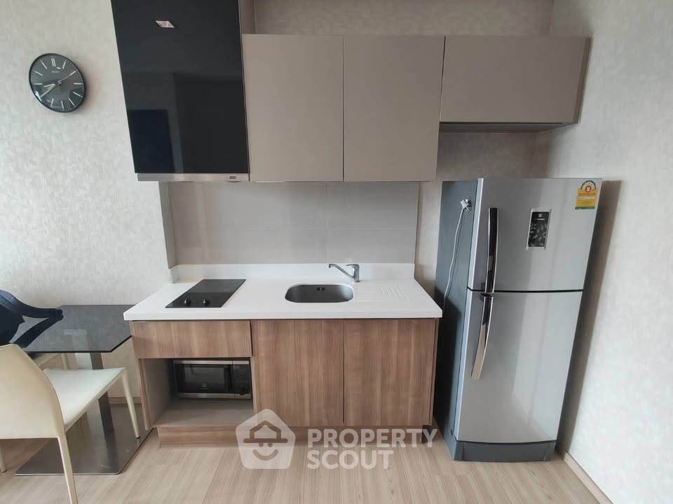 รูป ชั้น 25 1 ห้องนอน 35 ตร.ม. คอนโด Rhythm Sathorn ใกล้ BTS สะพานตากสิน 300 ม. (ID 2943513) - รูปที่ 6/7