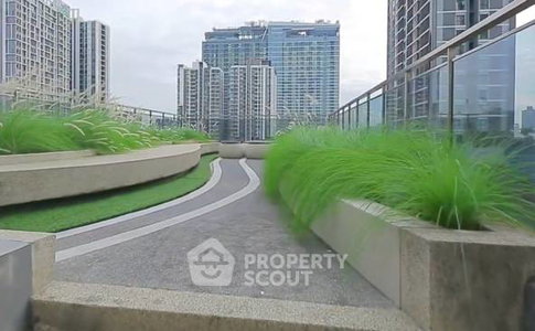1-BR Condo At Rhythm Asoke Near MRT Phra Ram 9 (300m) (ID 3153451)