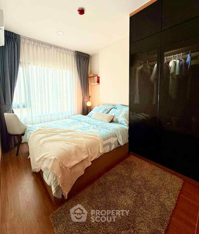 รูป คอนโด 1 ห้องนอน ชั้นสูง ที่ เดอะ ลิฟวิ่น รามคำแหง ใกล้หัวหมาก (ID 2156398) - รูปที่ 2/12