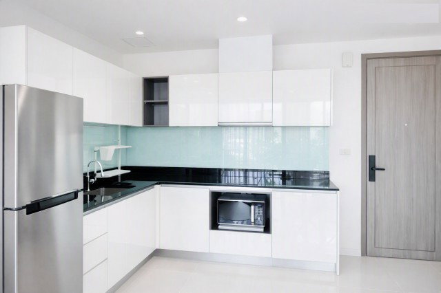 picture Ratchada 18 Inthamara 45, 1 bedroom, 1 bathroom, 46 sq m, corner room, pool view, MRT Suthisan 400m. Quin Condo Ratchada 17 - 1/8