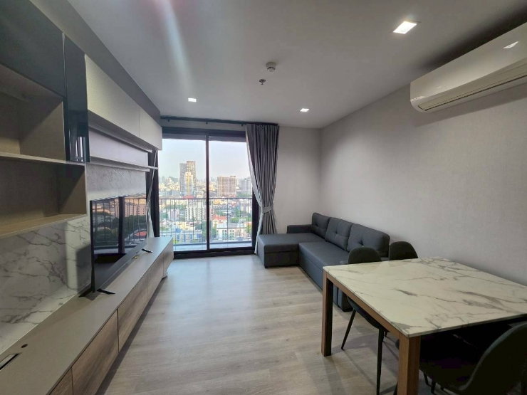 picture Large corner unit, 60 sq.m., 2 Bedrooms, 2 Bathrooms, with separated living room and kitchen zones. - 3/31