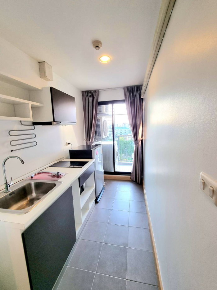 picture Condo for Rent – The Niche Mono Bangna Spacious 40.15 sq.m. 8th Floor  Pool View - 3/10