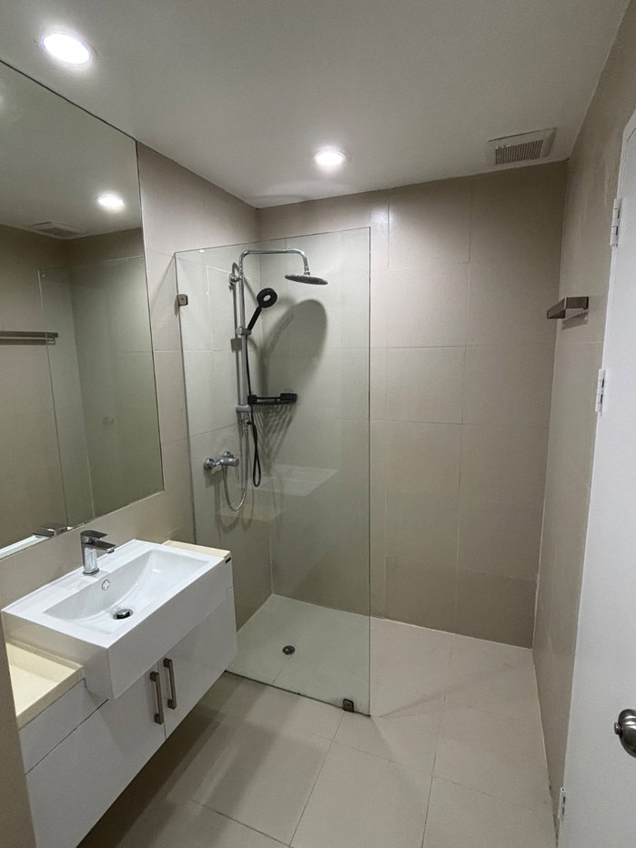 รูป ให้เช่า คอนโดโนเบิลโซโล 1ห้องนอน 1ห้องน้ำ 1ห้องนั่งเล่น - รูปที่ 9/11