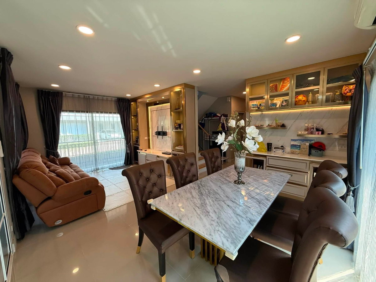 รูป 🏡✨ ขายบ้านเดี่ยว PAVE ปิ่นเกล้า–ศาลายา จาก SC Asset 💥 แบบบ้านหลังใหญ่ที่สุดของโครงการ ติดถนนเมน ติดสวนหน้าโครงการ - รูปที่ 5/11