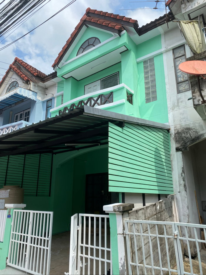 picture townhouse for rent 99/13 saimai 49 near big C - 4/5