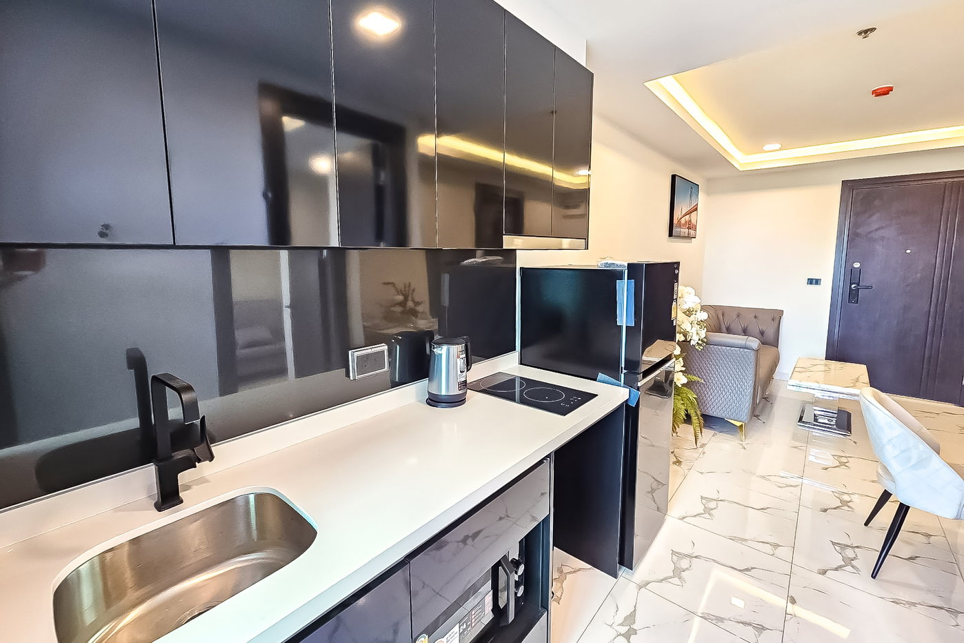 picture Condo for Sale Arcadia Millennium Tower 1Bed High Floor - 5/10