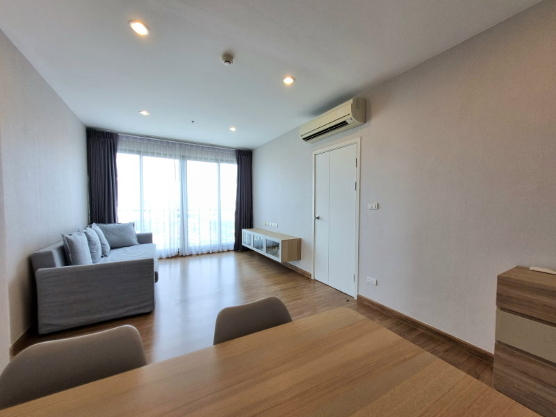 picture Renovated 2 bedroom for sale 61.25 sqm. - 14/23