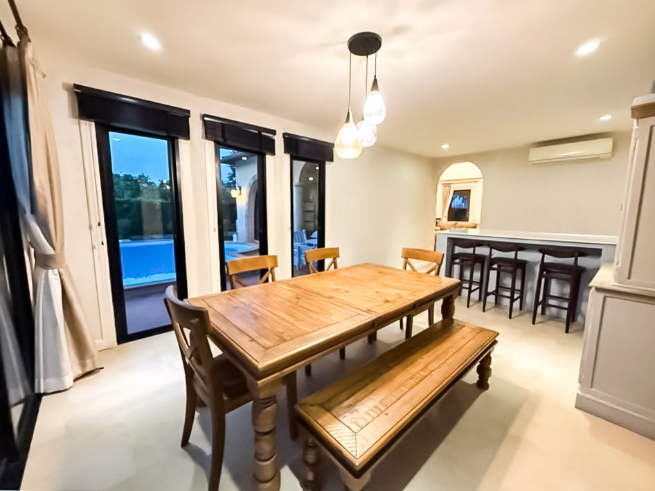 รูป Tuscan Style Pool Villa for Rent Na Jomtien Pattaya - รูปที่ 5/17