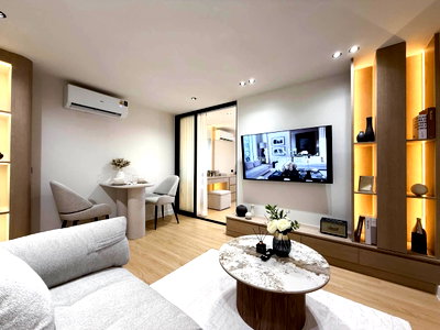 Condos for rent 700 Year Sports Arena Chiang Mai : Srithana Condo 2, Modern Cozy Fully Renovated, Fully Furnished, Ready to Move In.