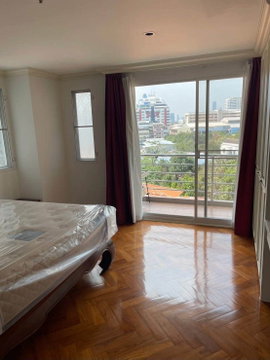 [VR0628] 🔥 50,000/Month | Serene Place Sukhumvit 24 Spacious 109 sqm Corner Unit 2BR 2BA  Only 600M to BTS Phrom Phong & Emporium! 🔥