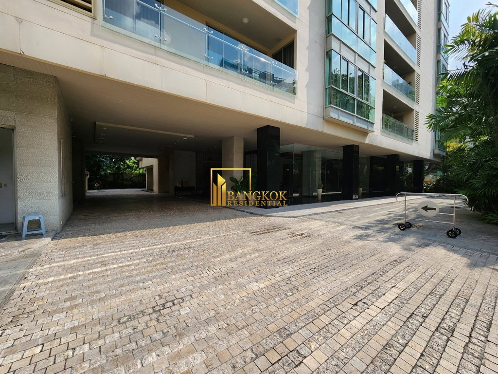 รูป The Legend Saladaeng | 2 Bed Condo For Rent in Silom - BR12823CD - รูปที่ 29/31