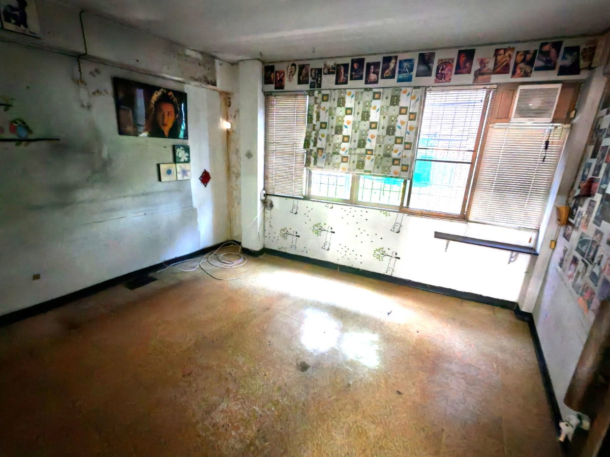 picture Shophouse for rent in Charoen Nakhon Soi 53, 2 units 5 floors including rooftop. - 8/26