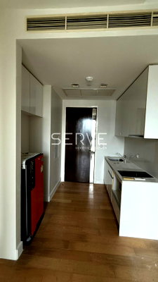 Condos for rent : 1 Bed Large Room City View Fully furnished Good Lacation Close To MRT Phahon Yothin 500 m.  @   Equinox Phahol Vibha