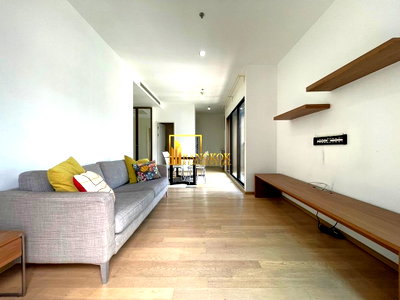 คอนโดให้เช่า : Noble Refine | Cozy 2 Bedroom Condo Near Phrom Phong BTS Station - BR10148CD