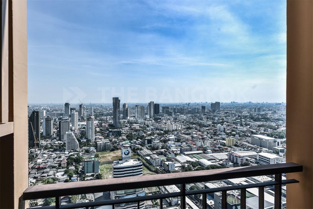 picture Great Value, Convenient for All Lifestyles Equinox Phahol-Vipha - 10/10