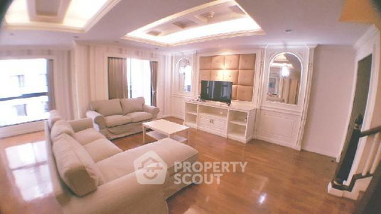 รูปภาพ 4-BR Condo At Vista Garden Condominium, 16th Floor Near BTS Phra Khanong (ID 513635)