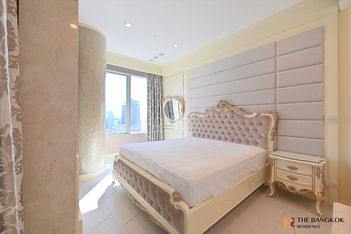 รูป เช่าคอนโด 💎 185 Rajadamri, 2นอน 112.58ตร.ม. 95k 🤎 ห้องสวยสไตล์  Thai Contemporary  ใกล้ BTS ราชดำริ   - รูปที่ 4/13