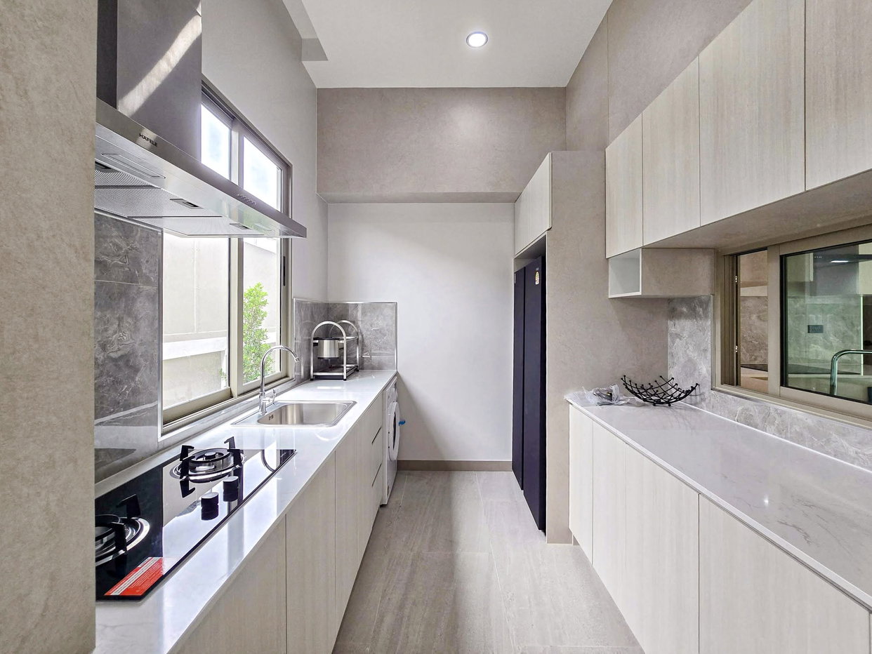 รูป High End Pool Villa for Sale East Pattaya 4 Bed Private Pool - รูปที่ 4/21