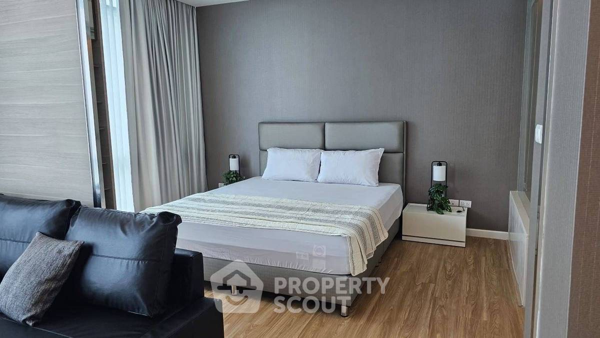 picture 1-BR 51 Sqm At The Room Sukhumvit 21, 7th-Floor Near MRT Sukhumvit (ID 2258619) - 9/9