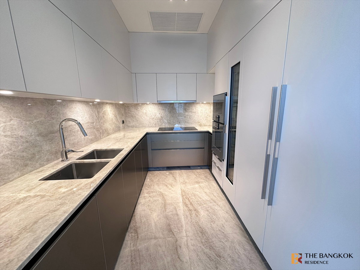picture Rental Condo ð Scope Langsuan, 2BR, 160 sq.m., 380K ðķ Pet-Friendly High Floor Unit, Perfect for Pet Lovers - 5/8