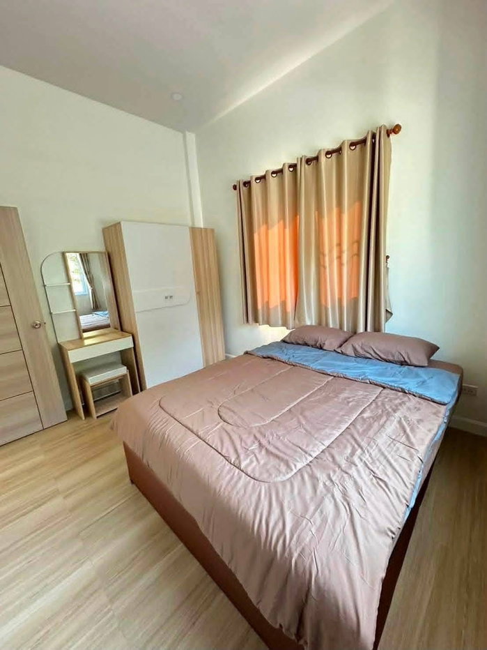 picture Single house, minimalist style, available for rent. 110 sq m. 2 bedrooms. - 5/12