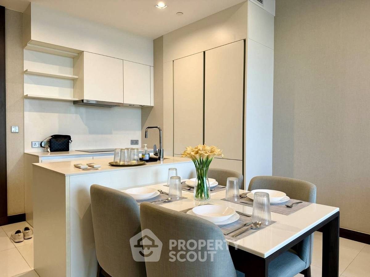 picture High-Floor 2-BR 92 Sqm At Q1 Sukhumvit, 20m to BTS Nana (ID 3155587) - 3/16