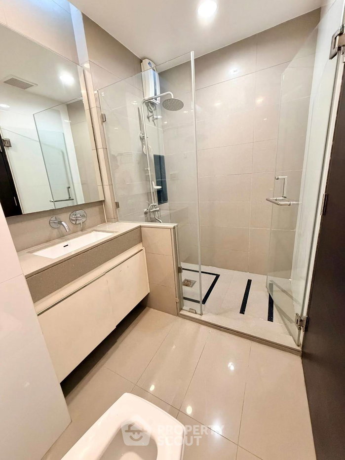picture 2-BR 70 Sqm Condo At The Address Phathumwan, 100m To BTS Ratchathewi (ID 2881454) - 14/17