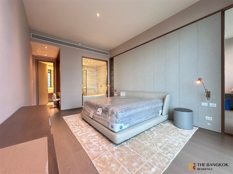 Live the Luxury Style in a High-potential Location SCOPE Langsuan near BTS Chit Lom