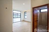 listing thumbnail image 32