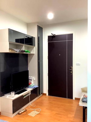 Condos for sale : Sale 33.6sq.m condo at The President 24th flrs for only2.5mil.Baht