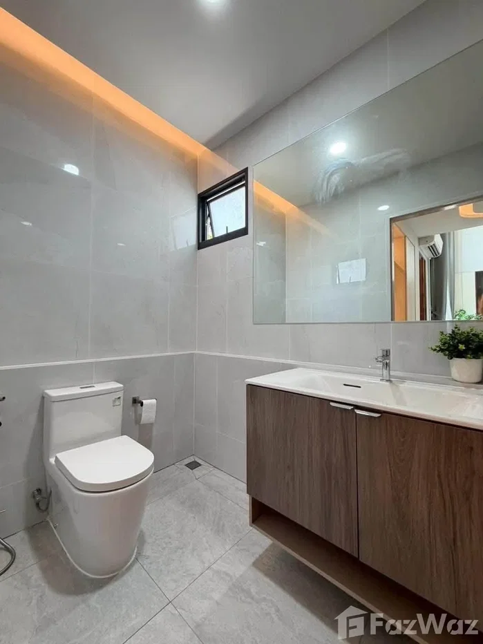 picture Luxury House for Sale – Preecha Ramkhamhaeng–Phatthanakan 6644775 - 38/39